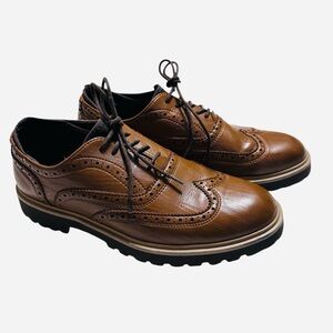 Kenneth Cole Reaction Core
Lug Wingtip Faux Leather Shoes Brown Sz.8M Casual